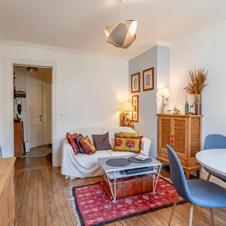 Apartment In The Heart Of